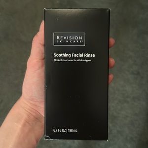Brand New Never Used Revision Skincare Soothing Facial Rinse 6.7 fl oz/198ml.